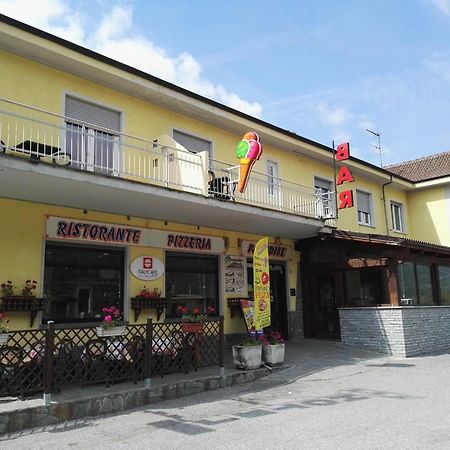 Hotel Paradise Bruzolo Bagian luar foto