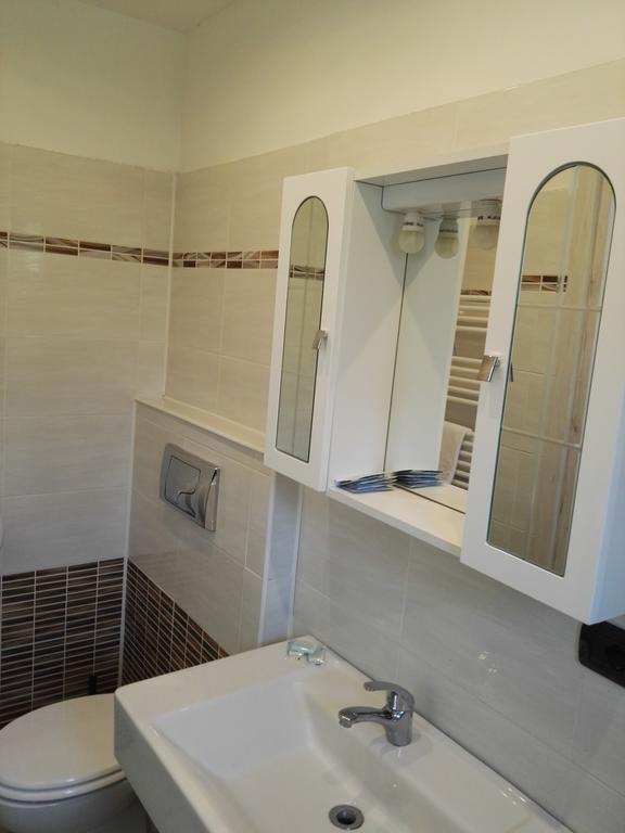 Hotel Paradise Bruzolo Bagian luar foto